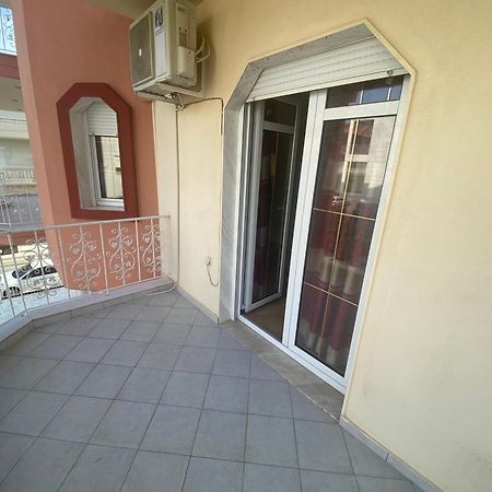 Kelesi Apartments Nea Kallikrateia Екстер'єр фото
